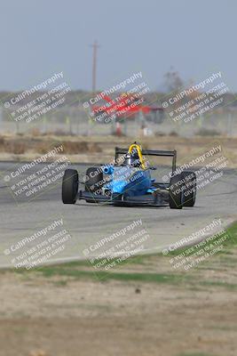 media/Oct-25-2025-CalClub SCCA (Sat) [[34c778dfbe]]/Group 3/Qualifying/